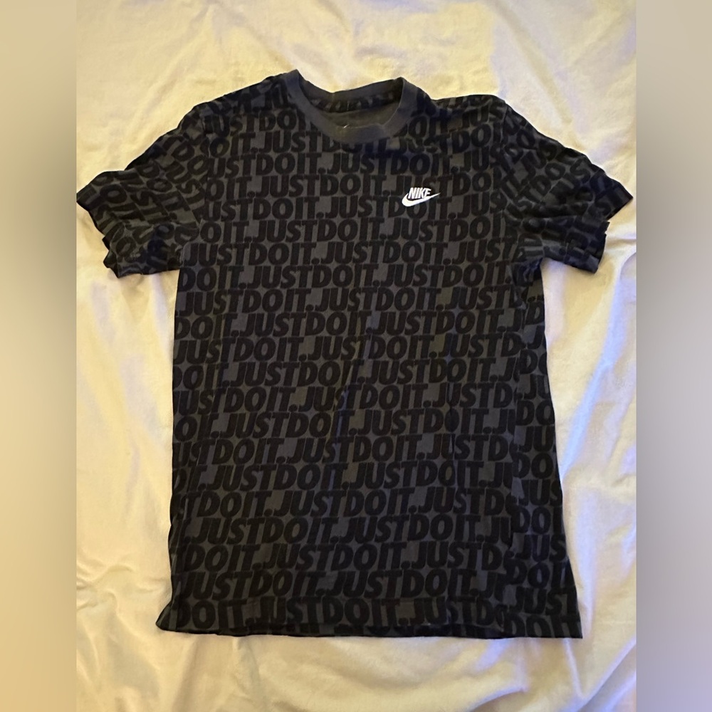 Nike Men’s Tee